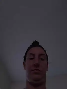 sweetsirenn online show from April 5, 2026, 9:56 pm