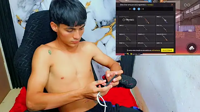 Thommy cute online show from February 19, 2026, 8:05 pm