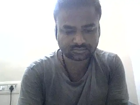 sree4143 online show from September 13, 2025, 4:07 pm