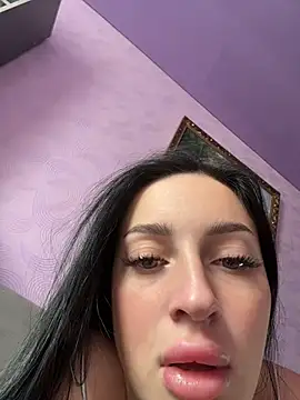 Snapshot of Soft_Pleasure chatting on July 10, 2026, 7:01 am Soft Pleasure online show from July 10, 2026, 7:01 am