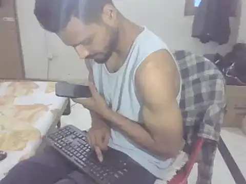 Snapshot of sofiacpl_ chatting on October 19, 2025, 5:41 am sofiacpl  online show from October 19, 2025, 5:41 am