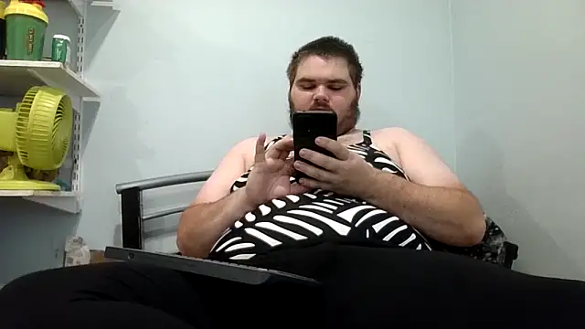 Snapshot of alexthe9t chatting on September 18, 2025, 6:10 pm alexthe9t online show from September 18, 2025, 6:10 pm