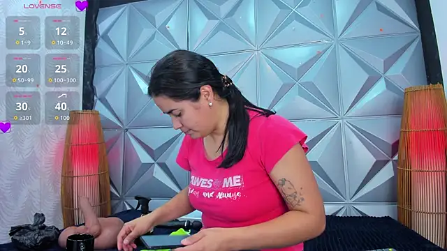 GreciaFox1 online show from November 21, 2025, 11:42 am