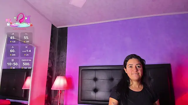 GreciaFox1 online show from February 4, 2026, 12:11 pm