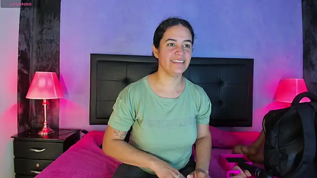 GreciaFox1 online show from February 18, 2026, 12:23 pm