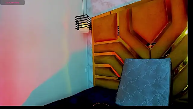 Luciifeer  online show from March 5, 2026, 7:54 pm