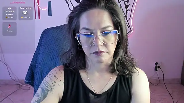 Luciifeer  online show from July 15, 2026, 2:44 pm
