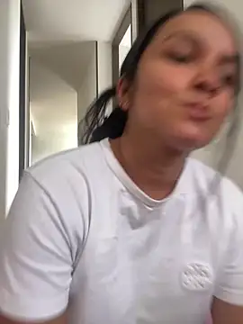 Snapshot of Nova_Gabriela chatting on November 7, 2025, 3:34 pm Nova Gabriela online show from November 7, 2025, 3:34 pm