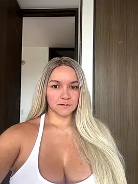 Snapshot of Nova_Gabriela chatting on December 4, 2025, 12:58 pm Nova Gabriela online show from December 4, 2025, 12:58 pm