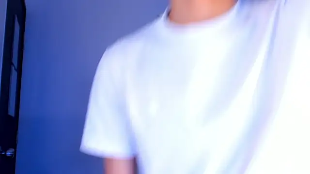 Sebax Young online show from March 2, 2026, 8:04 pm