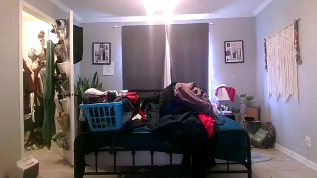 Snapshot of TheGrudge206 chatting on March 24, 2026, 7:08 pm TheGrudge206 online show from March 24, 2026, 7:08 pm