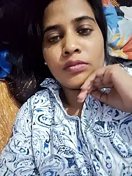 Snapshot of cute_radhikaa chatting on May 25, 2026, 11:16 am cute radhikaa online show from May 25, 2026, 11:16 am