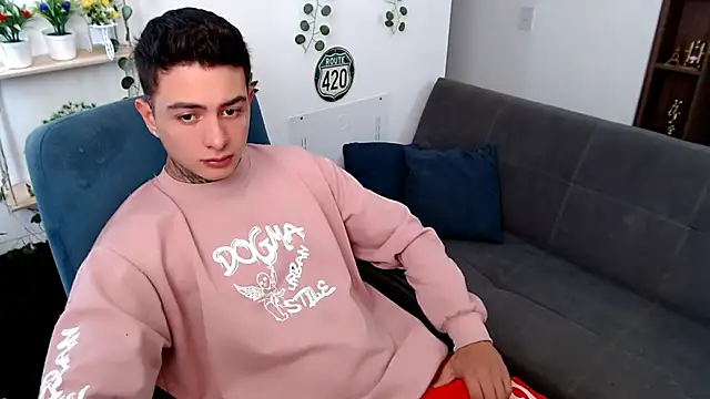 santii ss online show from March 11, 2026, 3:18 pm