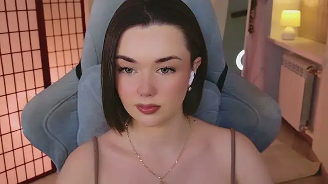 AvaFlower online show from March 28, 2026, 3:00 pm