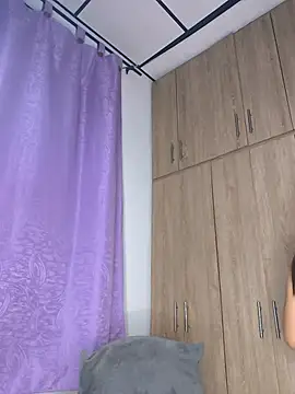 Snapshot of Coralinne__ chatting on July 13, 2026, 2:03 am Coralinne online show from July 13, 2026, 2:03 am