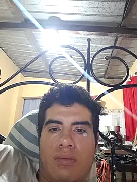 Ortiz3404 online show from November 15, 2025, 4:54 am