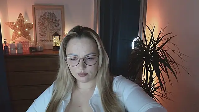 Snapshot of marrygrayes chatting on February 7, 2025, 9:37 pm marrygrayes online show from February 7, 2025, 9:37 pm