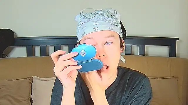 Derek Carter online show from October 26, 2025, 12:44 pm