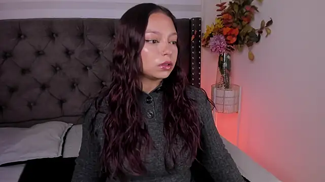 Snapshot of Missy_davis chatting on February 11, 2026, 7:52 pm Missy davis online show from February 11, 2026, 7:52 pm