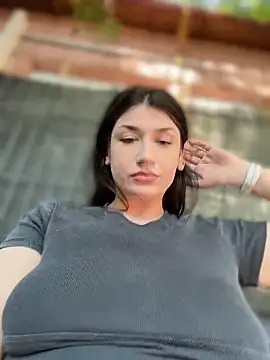 ScarletBloom  online show from May 23, 2026, 2:10 pm