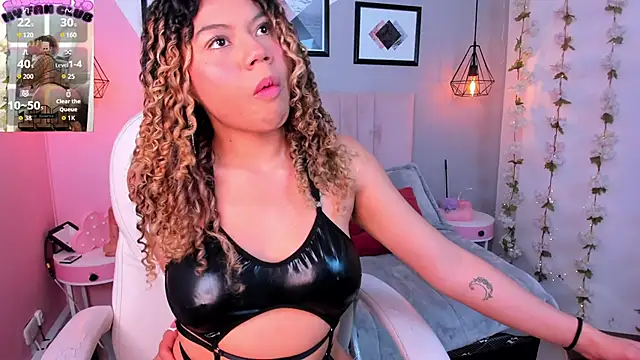 Snapshot of Baby__kitty_ chatting on September 12, 2025, 8:20 pm Baby kitty online show from September 12, 2025, 8:20 pm