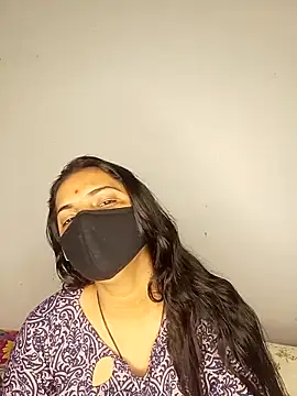 Snapshot of sofia-xy chatting on March 22, 2026, 4:54 pm sofia-xy online show from March 22, 2026, 4:54 pm