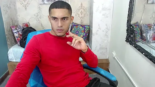 Snapshot of Derek_Storm_ chatting on September 25, 2025, 2:48 am Derek Storm online show from September 25, 2025, 2:48 am