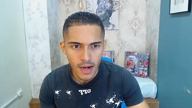 Snapshot of Derek_Storm_ chatting on November 12, 2025, 12:16 pm Derek Storm online show from November 12, 2025, 12:16 pm