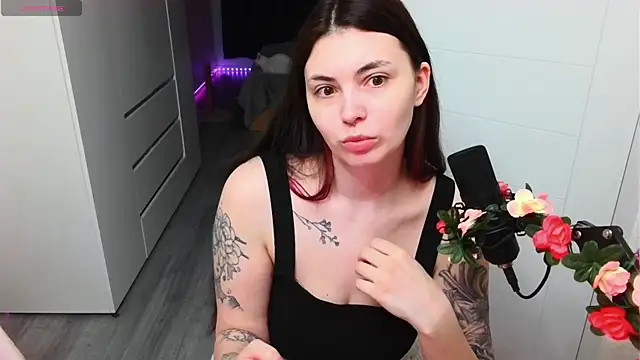 peachyness online show from April 8, 2026, 5:46 pm