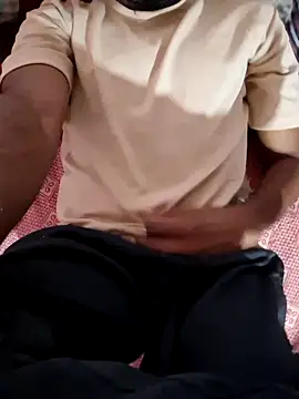 Cuteboy here online show from March 4, 2026, 4:46 pm