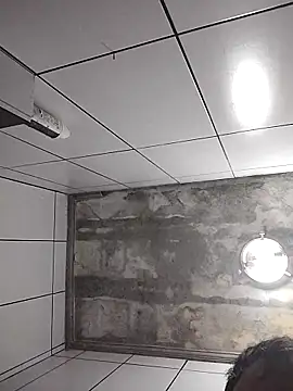 Snapshot of Alan131097 chatting on October 17, 2025, 11:18 pm Alan131097 online show from October 17, 2025, 11:18 pm