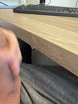 orgasmusspender69 online show from March 19, 2026, 1:04 pm
