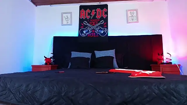 Snapshot of Alisse_Moore chatting on February 27, 2026, 12:16 pm Alisse Moore online show from February 27, 2026, 12:16 pm