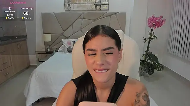 miranda crawfor online show from March 10, 2026, 4:50 am