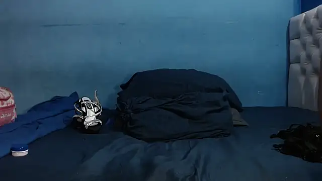 SamiBoobsxx online show from April 9, 2026, 3:28 am