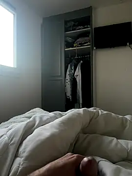 maxime3266 online show from September 26, 2025, 5:33 am