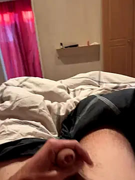 maxime3266 online show from September 30, 2025, 6:18 am