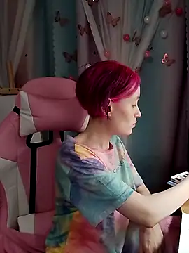 Fuzzy Unicorn online show from September 11, 2025, 6:41 pm