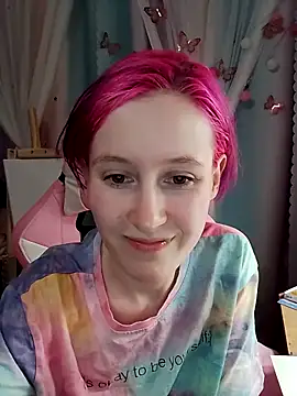 Fuzzy Unicorn online show from September 19, 2025, 7:25 pm