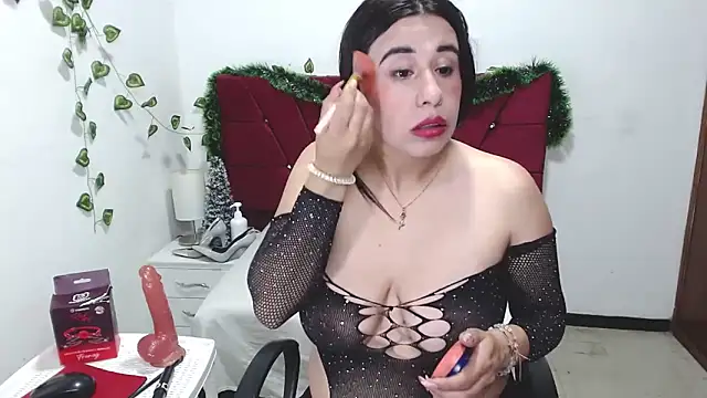 Julieta curvy69 online show from December 22, 2025, 12:24 pm