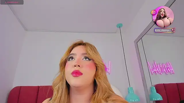 Snapshot of Katie_shuangs chatting on September 20, 2025, 8:43 pm Katie shuangs online show from September 20, 2025, 8:43 pm