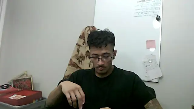 tanjir020 online show from February 15, 2026, 12:36 pm