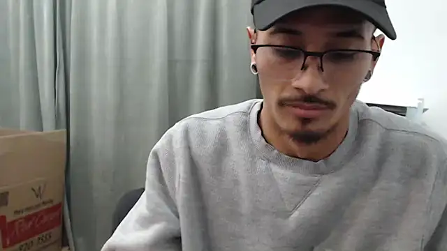 tanjir020 online show from March 8, 2026, 11:25 am