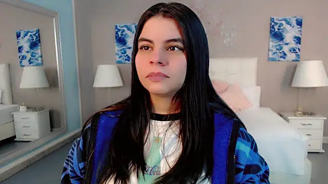 maddissonivanova online show from April 11, 2026, 7:07 pm