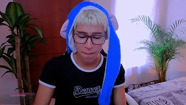 taichi bluy online show from September 26, 2025, 7:07 pm