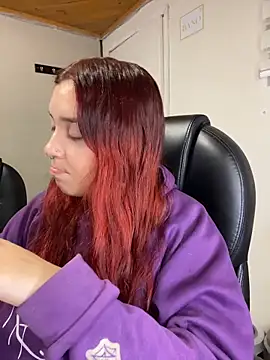 Karen18 boobs online show from February 28, 2026, 3:18 am