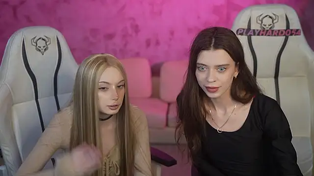 Regina Sweet054 online show from March 12, 2026, 3:29 pm