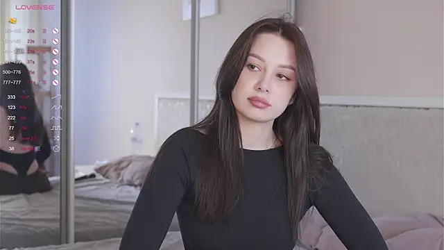 chillgirll online show from April 11, 2026, 5:34 am