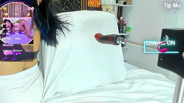 emma liz2 online show from March 11, 2026, 11:27 am