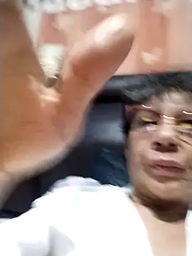 OliviaMorris1 online show from October 30, 2025, 9:22 am